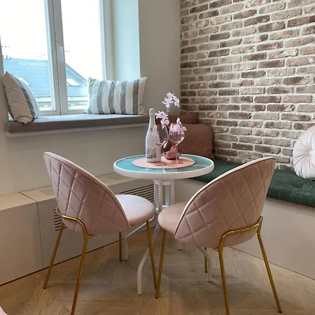 Royal Rose - Old Town Apartamento *