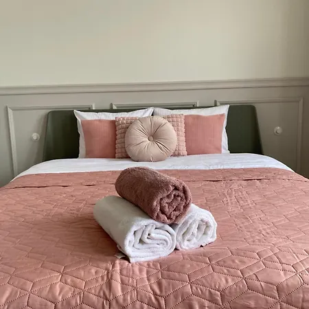 Apartment Royal Rose - Old Town