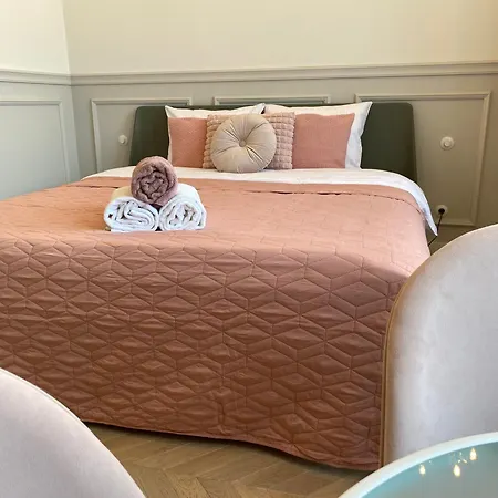 Royal Rose - Old Town Apartment Krakow