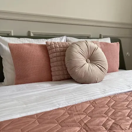 Apartment Royal Rose - Old Town
