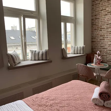 Royal Rose - Old Town קרקוב